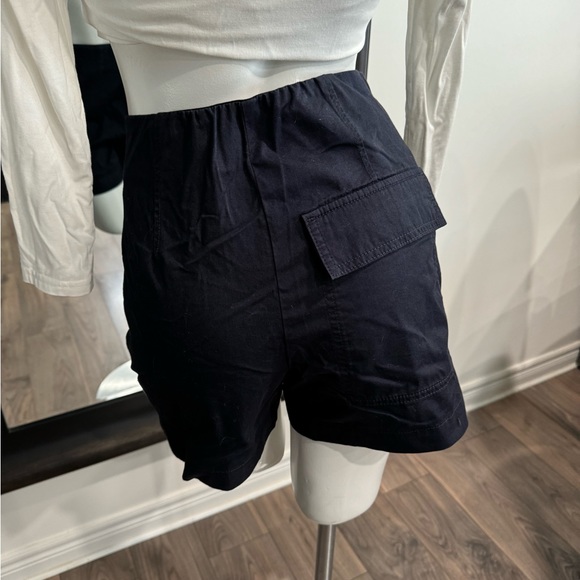 Dress shorts - Picture 4 of 8